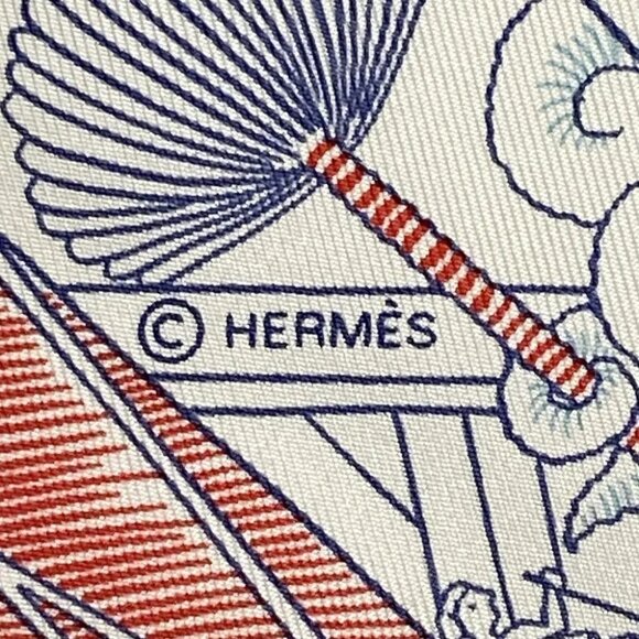 HERMES Carre 90 - White Navy Multi Scarf - Picture 2 of 6